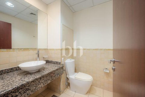 Apartment in Jumeirah Beach Residence, Dubai 2 bedrooms, 122.95 sq.m. № 142119 - photo 14