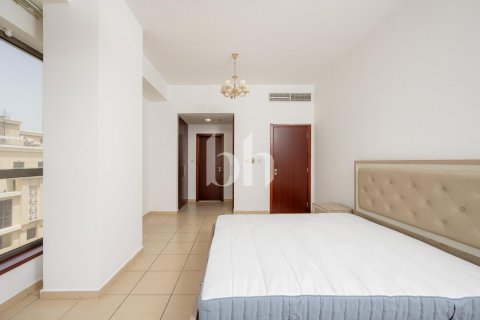Apartment in Jumeirah Beach Residence, Dubai 2 bedrooms, 122.95 sq.m. № 142119 - photo 10