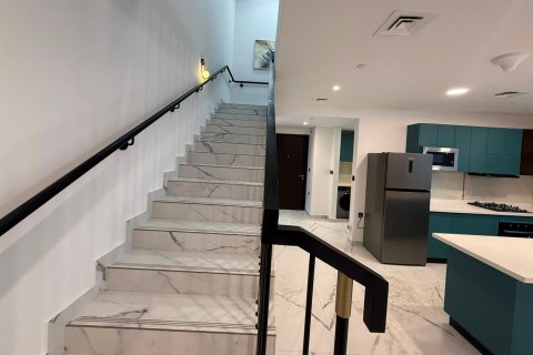 Apartment in Dubai Science Park, Dubai 3 bedrooms, 219.25 sq.m. № 142123 - photo 11