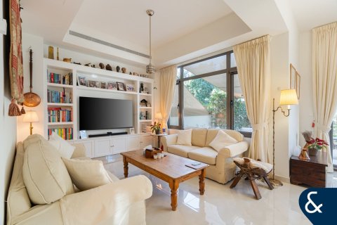 Villa in Mira Oasis, Reem, Dubai 3 bedrooms, 208 sq.m. № 98680 - photo 2