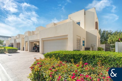 Villa in Mira Oasis, Reem, Dubai 3 bedrooms, 208 sq.m. № 98680