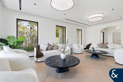 Villa in Arabian Ranches, Dubai 7 bedrooms, 650 sq.m. № 98678 - photo 3