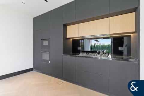 Villa in Arabian Ranches, Dubai 7 bedrooms, 650 sq.m. № 98678 - photo 9