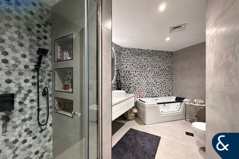 Apartment in Shoreline Apartments, Palm Jumeirah, Dubai 2 bedrooms, 147 sq.m. № 98679 - photo 7