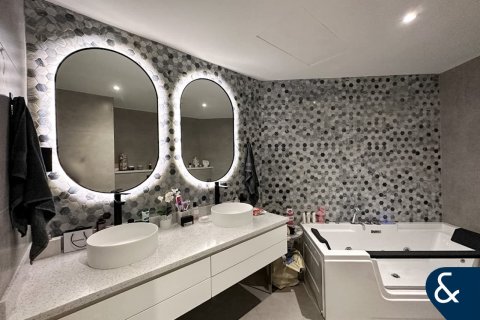 Apartment in Shoreline Apartments, Palm Jumeirah, Dubai 2 bedrooms, 147 sq.m. № 98679 - photo 9