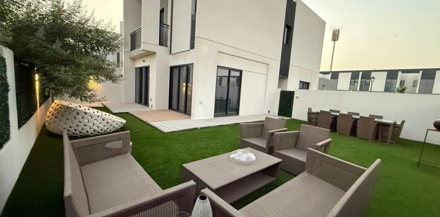 Maison de ville à Dubai, 4 chambres, 313.8 m², № 58427