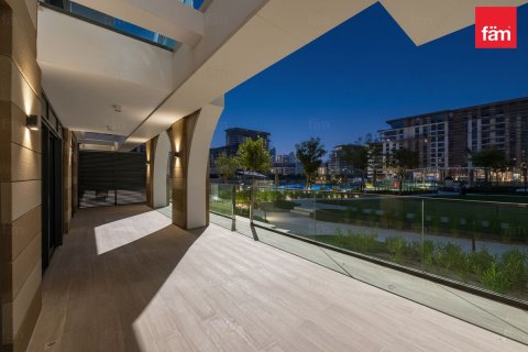 Снять в аренду квартиру в Аль-Васле, Дубай: 2 спальни, 143.8м², № 90419 - фото 27