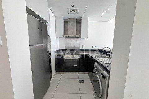 Apartamento en Damac Heights, Dubai Marina, Dubai, 1 dormitorio, 77 m², № 105272 - foto 4