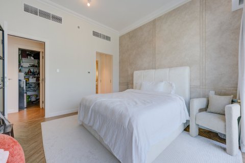 Купить квартиру в Дубае: 2 спальни, 105м², № 96983 - фото 11