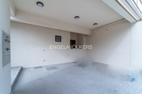 Villa en Wadi Al Safa 3, Dubai, 4 dormitorios, 389 m², № 96993 - foto 29
