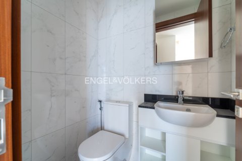 Villa en Wadi Al Safa 3, Dubai, 4 dormitorios, 389 m², № 96993 - foto 24