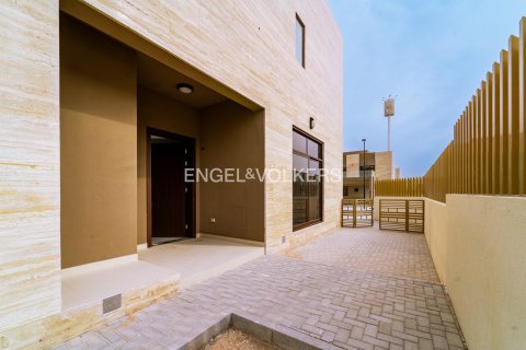 Villa en Wadi Al Safa 3, Dubai, 4 dormitorios, 389 m², № 96993 - foto 27