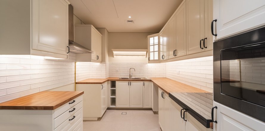 Apartamento en Wadi Al Safa 2, Dubai, 2 dormitorios, 131 m², № 96982