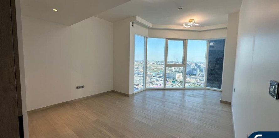 Квартира в Джумейра Лейк Тауэрс, Дубай, 1 спальня, 80м², № 79137