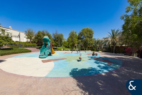 Снять в аренду таунхаус в Green Community Motor City, Motor City, Дубай: 4 спальни, 454м², № 79153 - фото 20