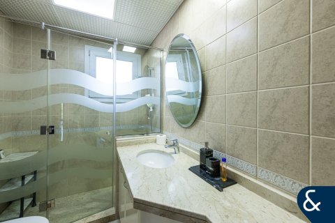 Снять в аренду таунхаус в Green Community Motor City, Motor City, Дубай: 4 спальни, 454м², № 79153 - фото 12