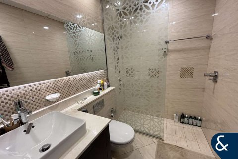 Apartment in Downtown Dubai (Downtown Burj Dubai), Dubai 2 bedrooms, 128 sq.m. № 79136 - photo 8