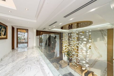 Villa à Palm Jumeirah, Dubai, 6 chambres, 1449 m², № 3757 - photo 12