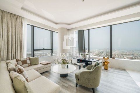 Apartment in The Palm Tower, Palm Jumeirah, Dubai 1 bedroom, 99 sq.m. № 3750 - photo 1