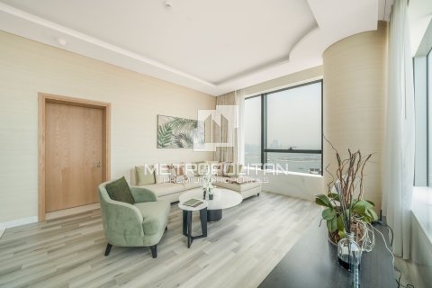 Apartment in The Palm Tower, Palm Jumeirah, Dubai 1 bedroom, 99 sq.m. № 3750 - photo 3