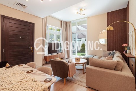 Townhouse in DAMAC Hills (Akoya by DAMAC), Dubai 3 bedrooms, 199 sq.m. № 38146 - photo 5