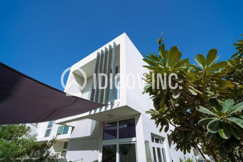 Townhouse in DAMAC Hills (Akoya by DAMAC), Dubai 3 bedrooms, 199 sq.m. № 38146 - photo 4