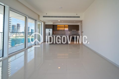 Appartement à EMAAR Beachfront, Dubai Harbour, Dubai, 2 chambres, 146 m², № 38147 - photo 2