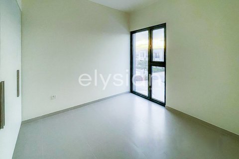 Adosado en EMAAR South, Dubai South (Dubai World Central), Dubai, 3 dormitorios, 176 m², № 38144 - foto 2