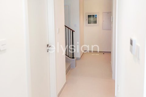 Adosado en EMAAR South, Dubai South (Dubai World Central), Dubai, 3 dormitorios, 176 m², № 38144 - foto 6