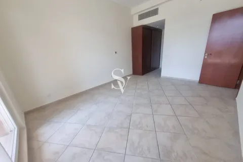 Apartment in Motor City, Dubai 3 bedrooms, 202 sq.m. № 68591 - photo 4