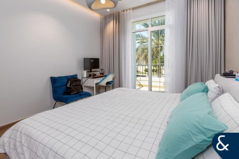 Villa à Arabian Ranches, Dubai, 4 chambres, 253 m², № 75591 - photo 8