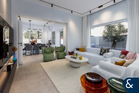 Villa à Arabian Ranches, Dubai, 4 chambres, 253 m², № 75591 - photo 3