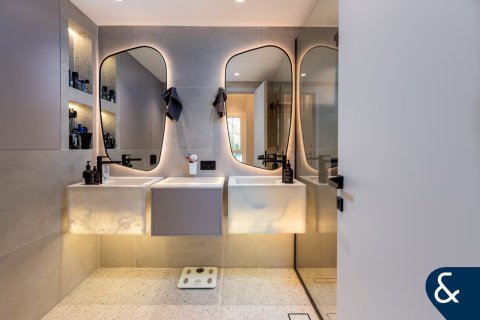 Villa à Arabian Ranches, Dubai, 4 chambres, 253 m², № 75591 - photo 10