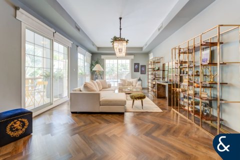 Villa à Rahat, Mudon, Dubai, 5 chambres, 535 m², № 75595 - photo 4