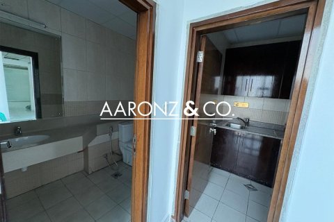 Office in Business Bay, Dubai 177 sq.m. № 95373 - photo 4