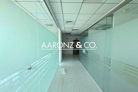 Office in Business Bay, Dubai 177 sq.m. № 95373 - photo 16