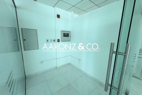 Office in Business Bay, Dubai 177 sq.m. № 95373 - photo 13