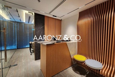 Oficina en Business Bay, Dubai, 61 m², № 95364 - foto 5