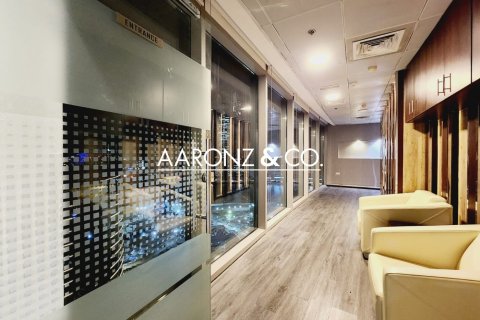Oficina en Business Bay, Dubai, 61 m², № 95364 - foto 10
