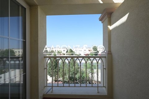 Снять в аренду виллу в The Springs, Дубай: 2 спальни, 172м², № 95359 - фото 18