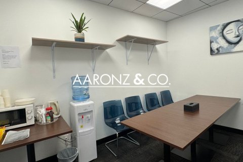 Oficina en Business Bay, Dubai, 19 m², № 95363 - foto 9