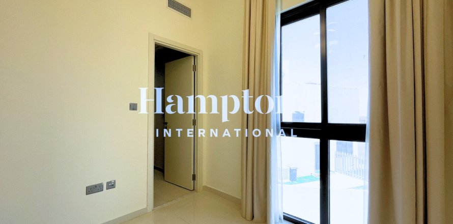 تاون هاوس في دبي 3 غرف نوم, 299.01 م² رقم 63967