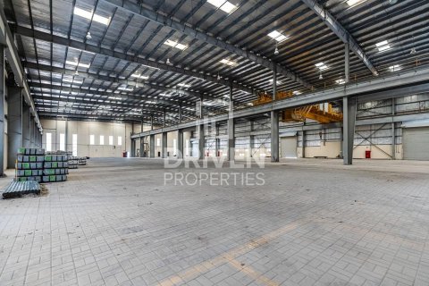 Warehouse in Jebel Ali, Dubai 4498.37 sq.m. № 130099 - photo 2