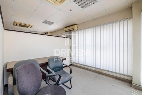 Warehouse in Jebel Ali, Dubai 6856.24 sq.m. № 130097 - photo 23