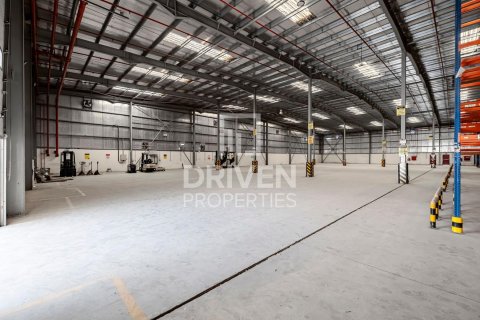 Warehouse in Jebel Ali, Dubai 6856.24 sq.m. № 130097 - photo 3