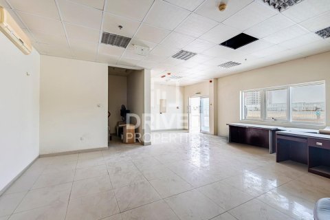 Warehouse in Jebel Ali, Dubai 6856.24 sq.m. № 130097 - photo 25