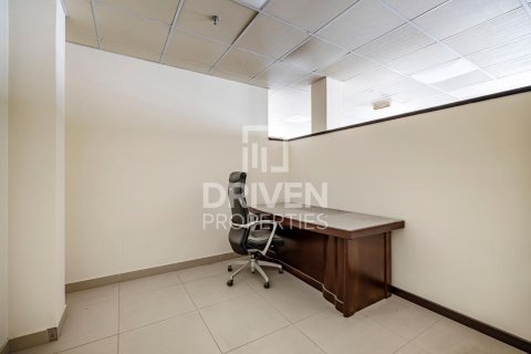Warehouse in Jebel Ali, Dubai 6856.24 sq.m. № 130097 - photo 21