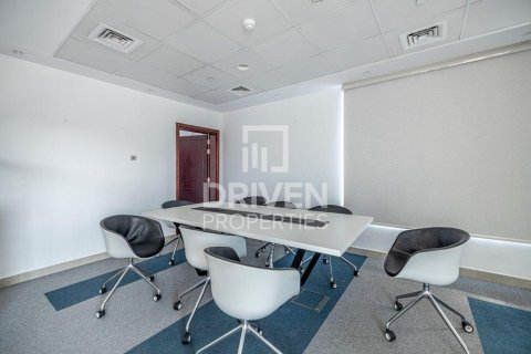 Warehouse in Jebel Ali, Dubai 2878.97 sq.m. № 130098 - photo 3