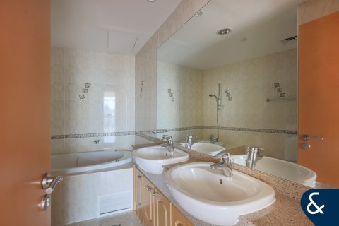 Apartamento en Dubai Marina, Dubai, 2 dormitorios, 170 m², № 78808 - foto 11