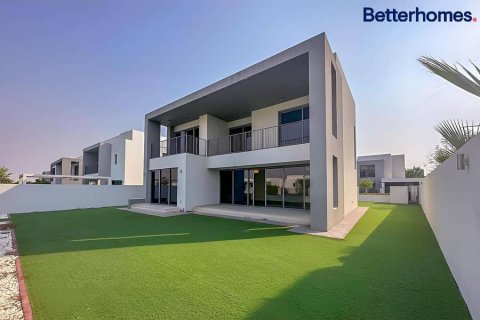 Villa in Dubai Hills Estate, Dubai 5 bedrooms, 622 sq.m. № 57694 - photo 1